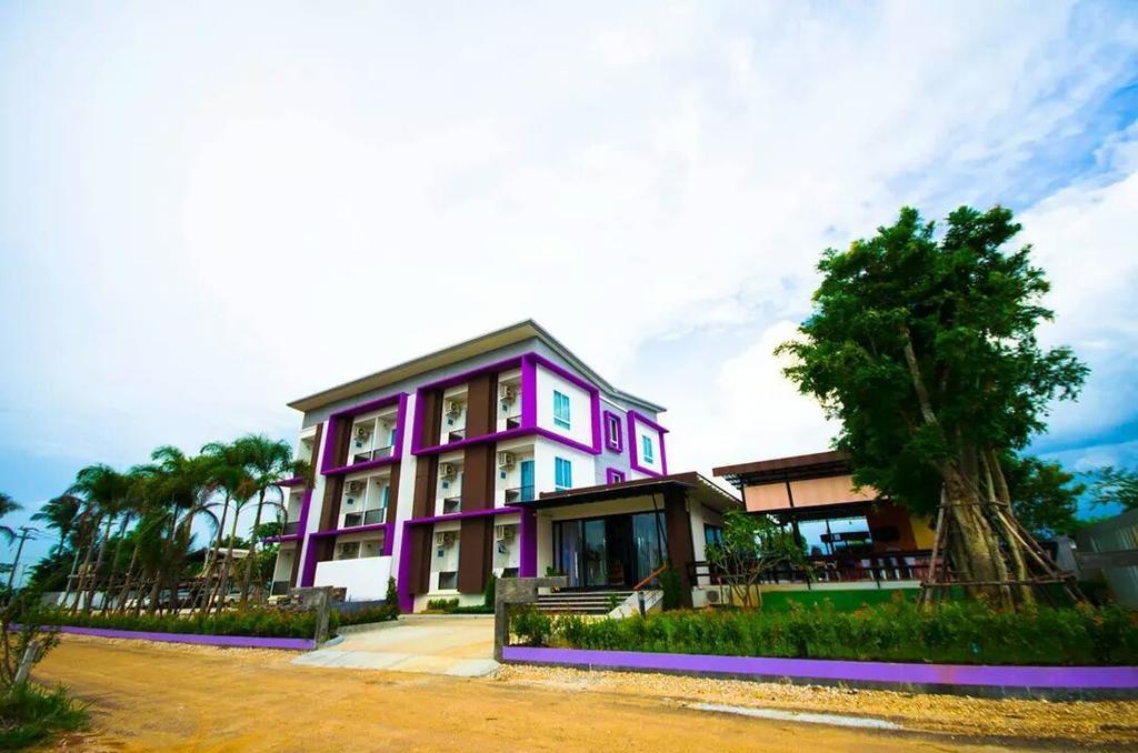 Fig Boutique Hotel Kamphaeng Phet Exterior photo